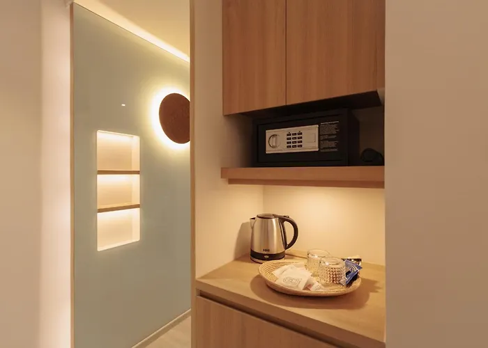 Corridor 2407