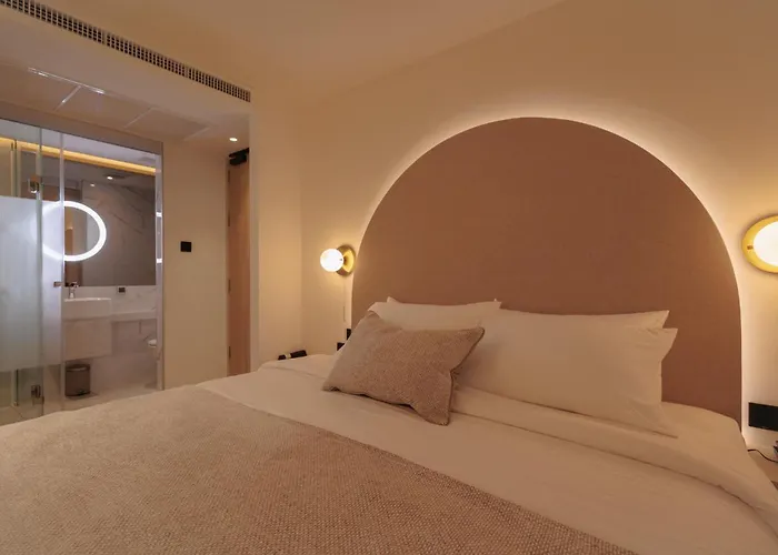 Corridor 2407