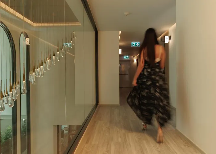 Corridor 2407